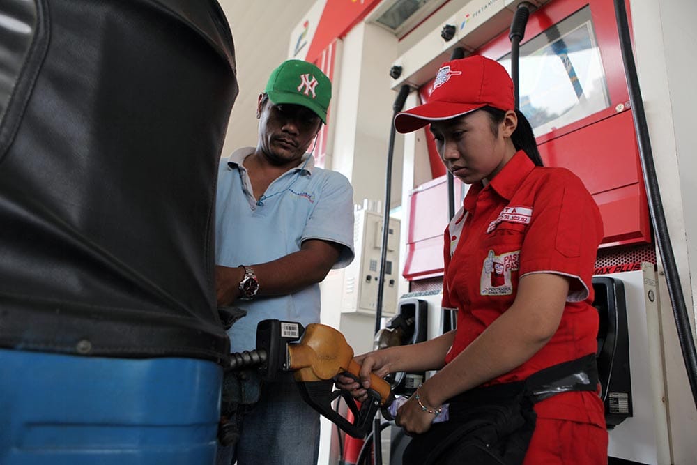 Harga Minyak Dunia Tembus USD100/Barel, Pertamina Pastikan Pasokan BBM dan LPG Aman