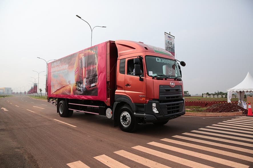 UD Trucks Gelar Kompetisi Keahlian Mengemudi