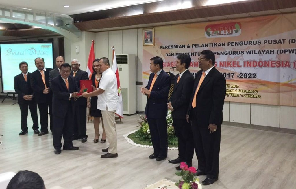 Penambang Nikel Bentuk Asosiasi