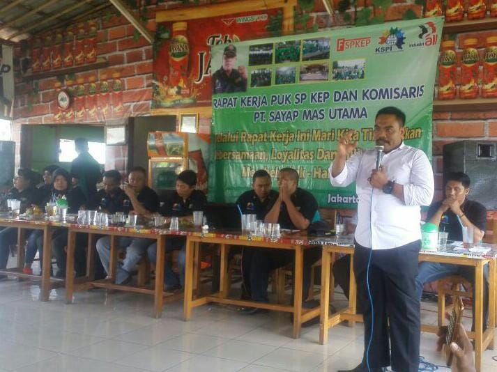 Serikat Pekerja Energi Tolak Aturan Tenaga Kerja Asing