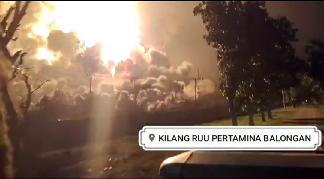 Kilang Balongan Terbakar