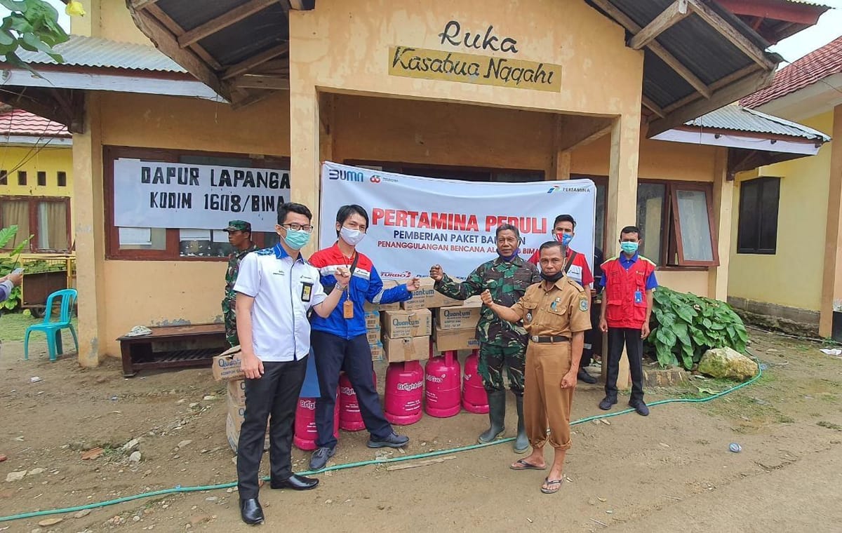 Pertamina Peduli Bantu Masyarakat Korban Banjir Di NTT Dan NTB