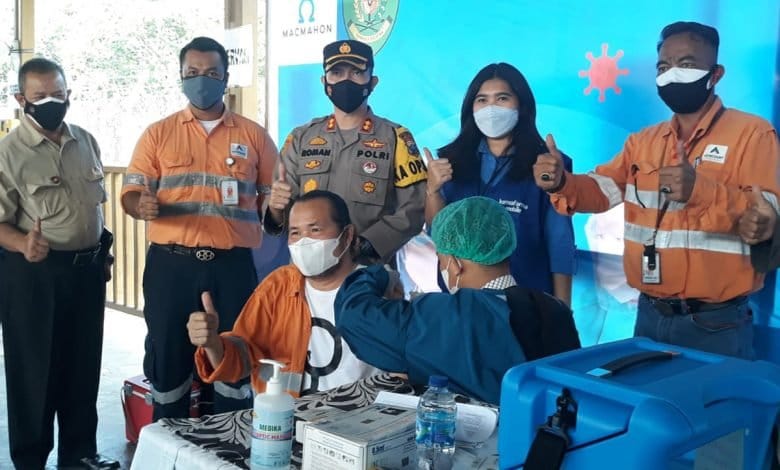 Tambang Emas Martabe Gelar Vaksinasi Gotong Royong Bagi Karyawan Dan Keluarga