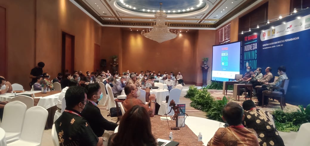 Majalah TAMBANG Gelar Indonesia Mining Forum dan Buka Puasa Bersama
