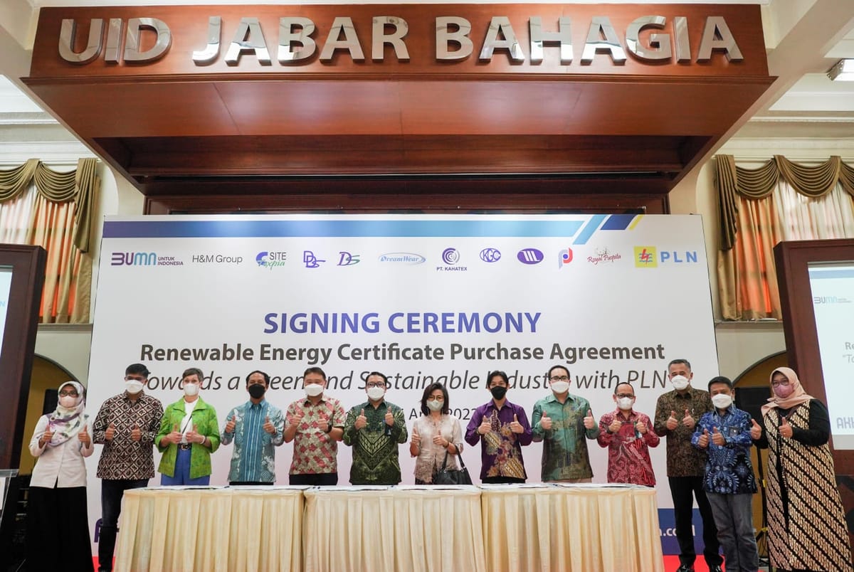 Sepuluh Mitra Pabrik H&M Group Teken Kontrak Pembelian Layanan REC PLN