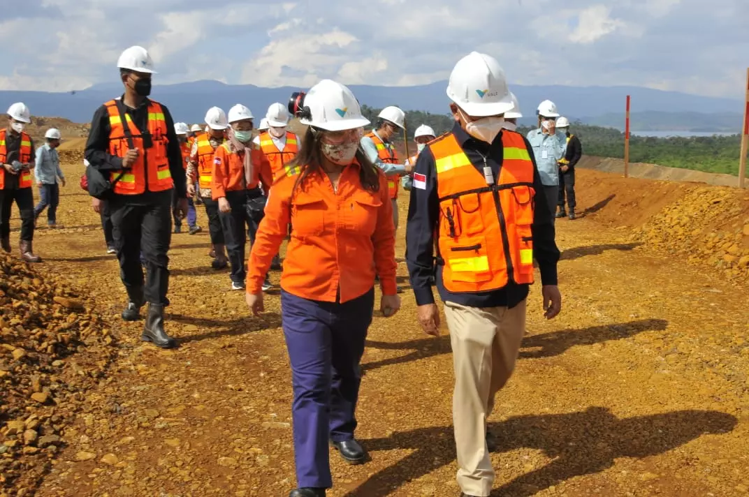 Menteri Arifin Minta Industri Turunan Nikel Lebih Ditingkatkan