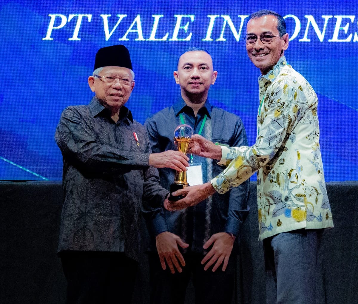 VALE Raih Penghargaan Padmamitra Award Kategori Kewirausahaan di Forum CSR Indonesia