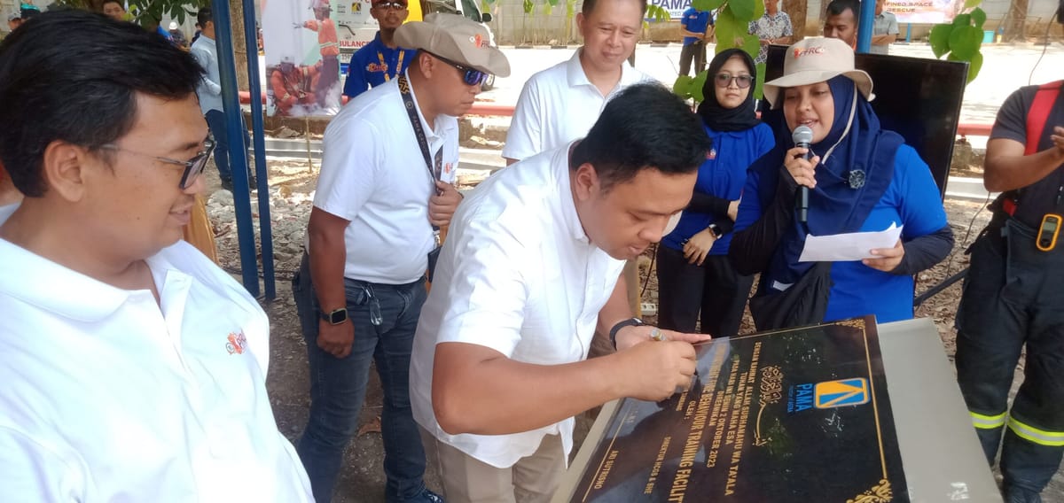 Compartment Fire Behaviour Facility