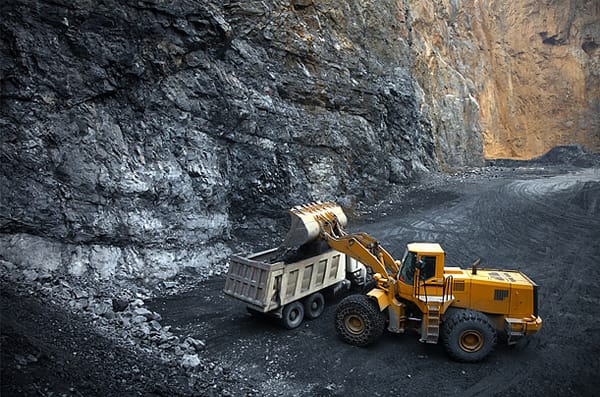 Pemerintah Cabut 39 IUP di Sultra