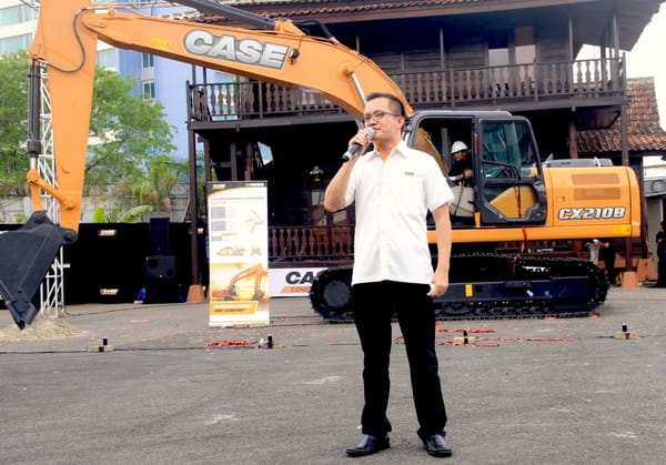 Probesco Luncurkan CASE EXCAVATOR CX210B