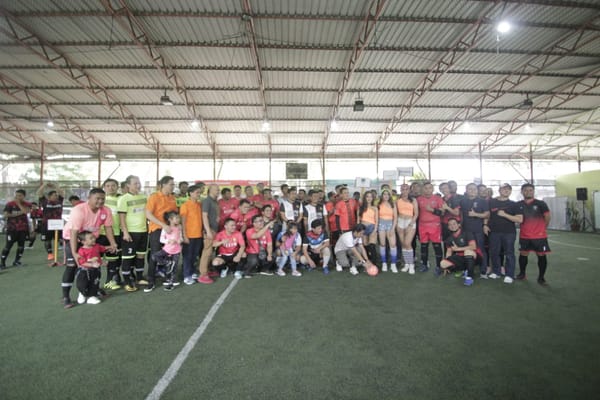 Priiit, Turnamen Futsal Majalah Tambang Berlangsung Meriah