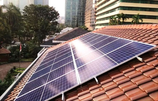 Pengguna PLTS Atap Meningkat 181 Persen