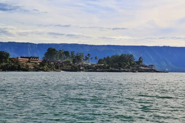 Inalum Dukung Program Peningkatan Debit Air Danau Toba