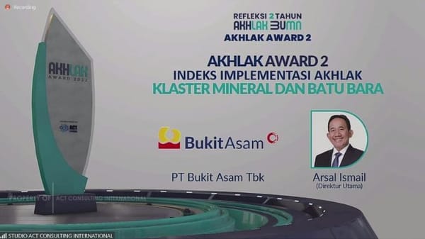 Bukit Asam Sabet Penghargaan AKHLAK Award 2022
