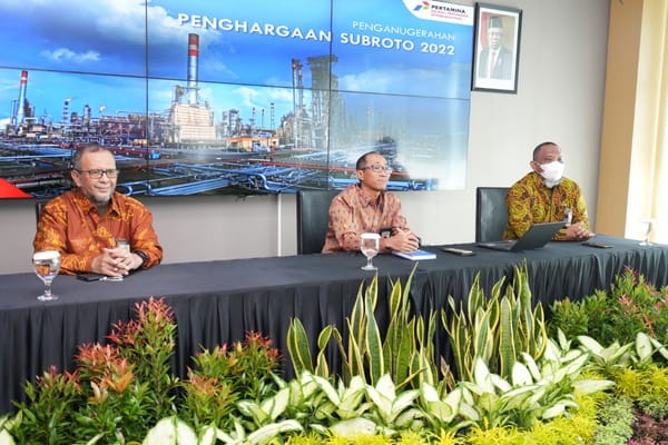 PT Kilang Pertamina Internasional Raih Subroto Awards 2022  Bidang Efisiensi Energi Migas