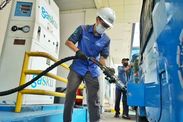 Dukung Transisi Energi Pertamina, PGN Optimalisasi Gas Bumi untuk Transportasi Darat dan Kapal Nelayan Tradisional