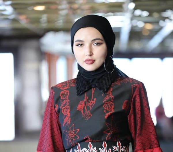 PTBA Kenalkan Batik Khas Tanjung Enim di New York Indonesia Fashion Week