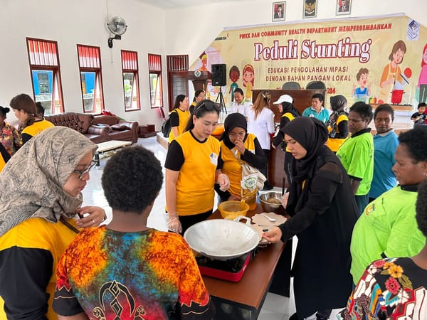 Dukung Penurunan Angka Stunting, PTFI Gelar Edukasi Pengolahan MPASI