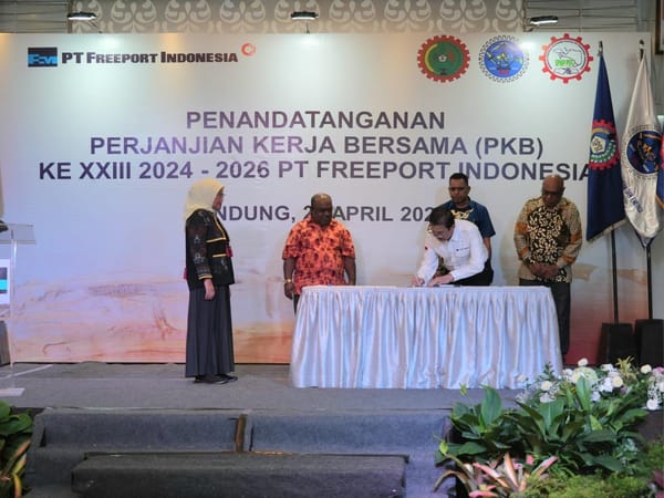PTFI Tandatangani PKB Dengan Tiga Ketua Serikat Pekerja